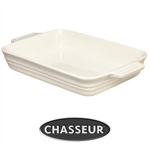 Chasseur La Cuisson Medium Rectangular Baker - Antique Cream